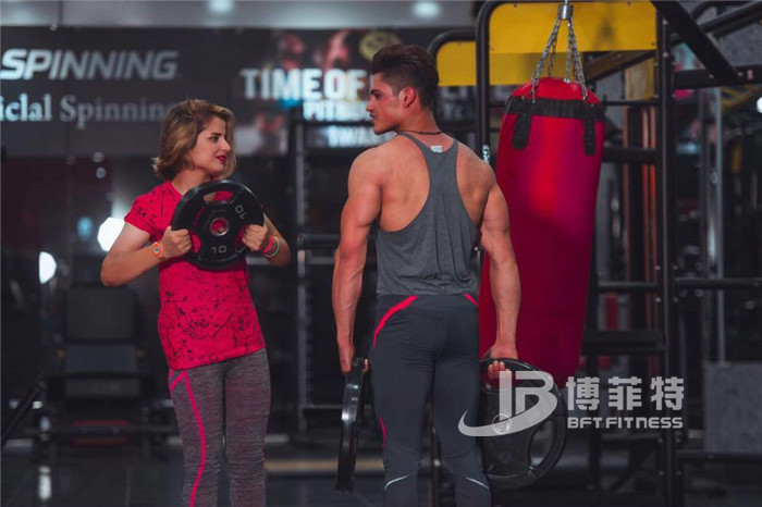 快猫影院入口杠铃片