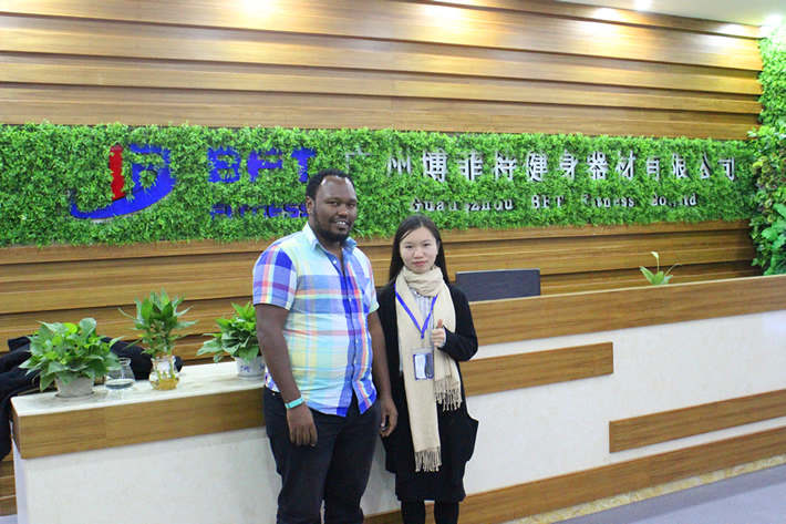 肯尼亚采购健身器材