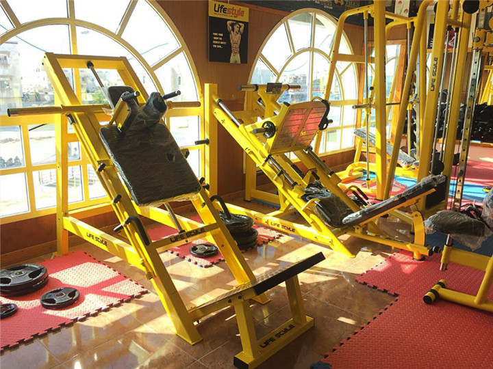 阿曼健身房机器